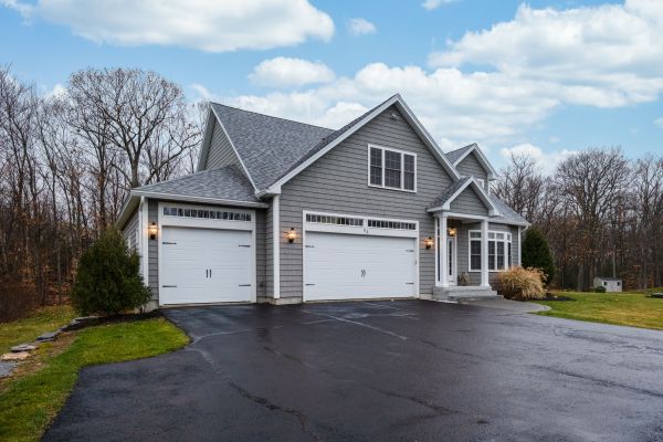 Cost of Driveway Tarring in Modesto