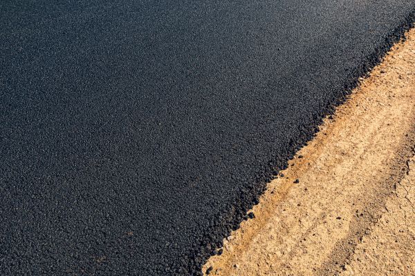 Cost of Hot Tar Driveway Sealing in Modesto