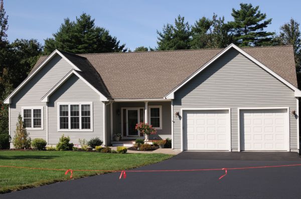 Cost of Residential Driveway Sealcoating in Modesto