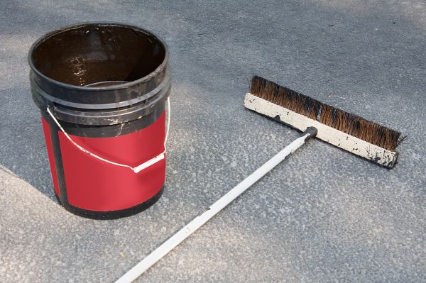 Cost of Residential Blacktop Sealing in Modesto