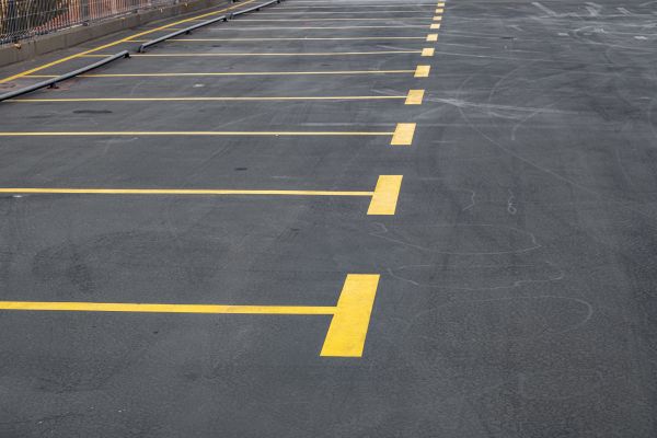 Commercial Parking Lot Sealing in Modesto